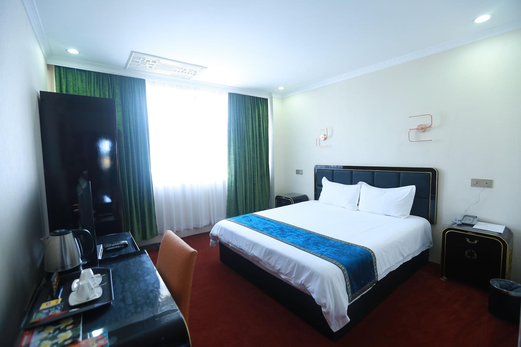 Star Sands Hotel Garapan Buitenkant foto
