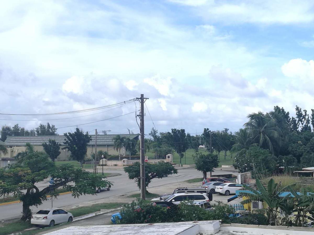 Star Sands Hotel Garapan Buitenkant foto